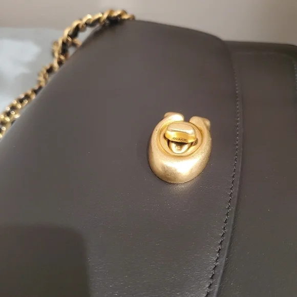 Coach Madison shoulder bag - Picture 6 of 11